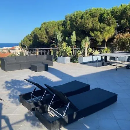 Philhouse, Jacuzzi Seaview & Bbq Appartement