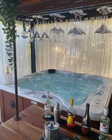 Apartament Philhouse, Jacuzzi Seaview & Bbq